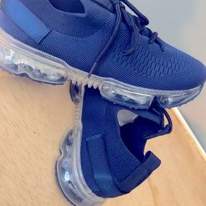 Navy Blue Tennis shoes Brand new Never worn Size 8